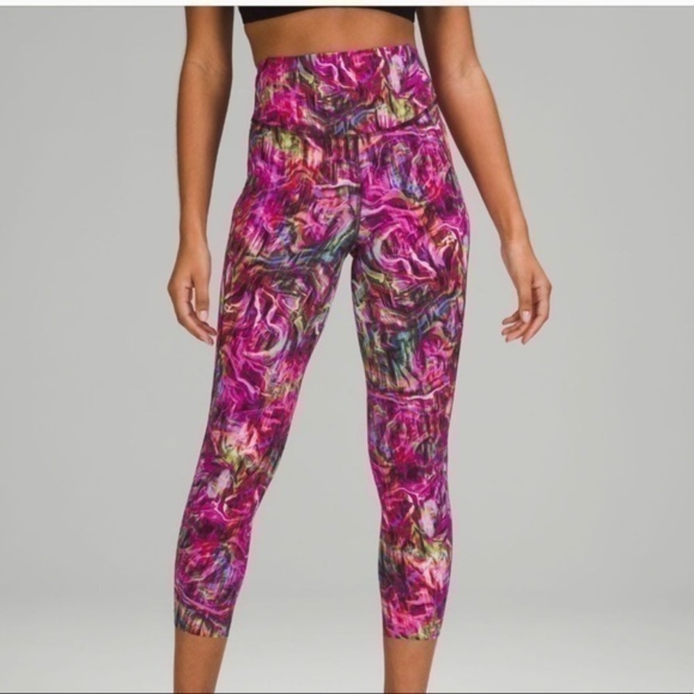 Lululemon Base Pace HR Tight